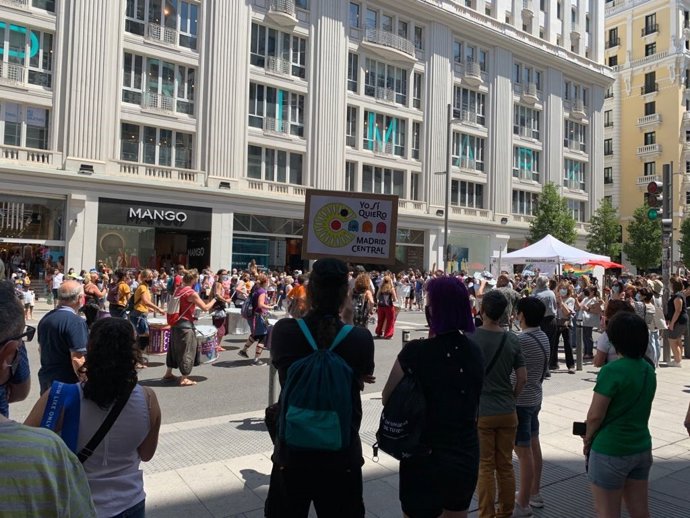 Manifestación en Gran Vía a favor de Madrid Central