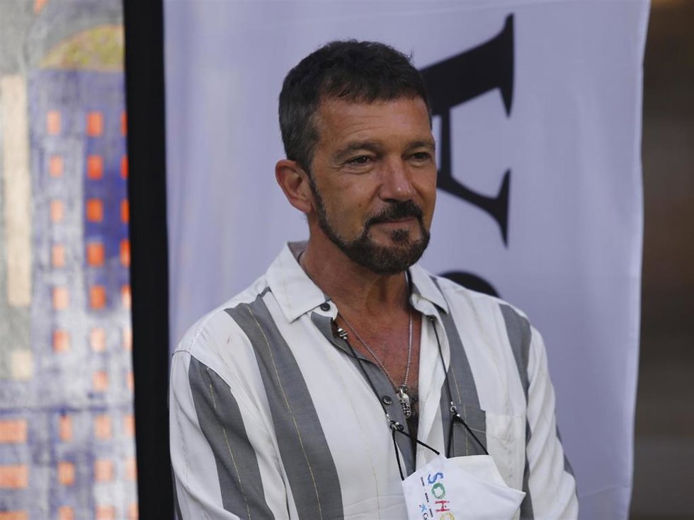 ANTONIO BANDERAS