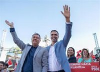Sánchez felicita a Espadas tras vencer a Díaz y destaca que va a liderar "el futuro del partido" en Andalucía