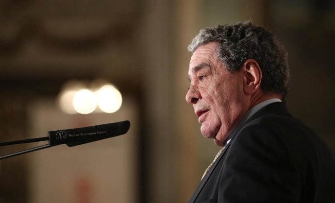 Archivo - El director editorial del Grupo Prisa, Augusto Delkáder durante su intervención en un desayuno informativo de la directora de `El País organizado por Nueva Economía Fórum en el Casino Gran Círculo, en Madrid (España), a 26 de noviembre de 2019.