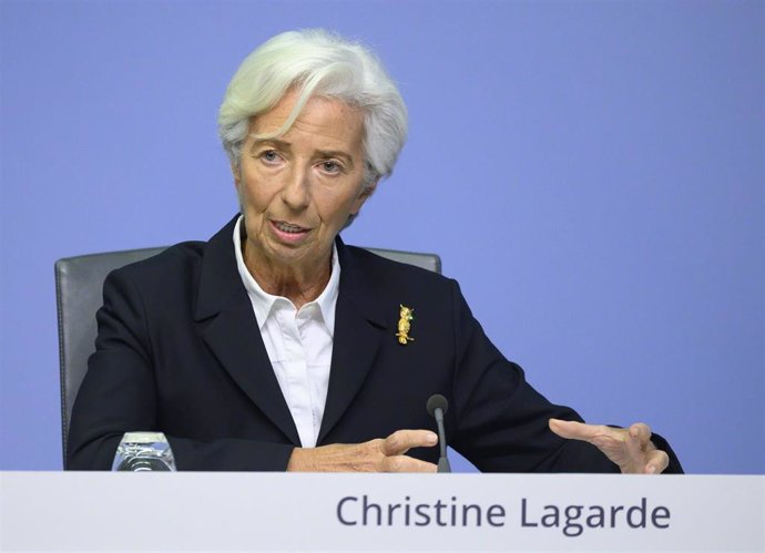 Archivo - FILED - 23 January 2020, Hessen, Frankfurt_Main: President of the European Central Bank (ECB) Christine Lagarde speaks at one of the ECB's regular press conferences. Lagarde ruledout any immediate moves to begin winding back the organization'