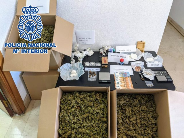Caen varios "puntos negros" de tráfico de drogas con seis detenidos en barrios de Alicante