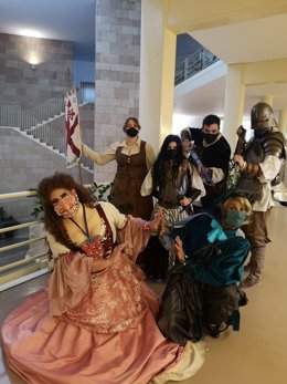 Recreacionistas y miembros de Sapo Producciones, que participarán en las obras previstas para la próxima semana por San Bernabé y el V Centenario del Sitio de Logroño.