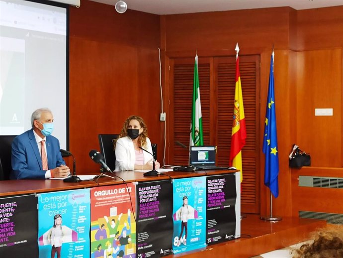 Presentación en Granada del  borrador del plan estratégico para la igualdad de mujeres y hombres en Andalucía