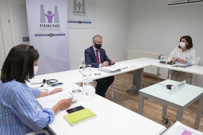 El lehendakari reafirma el compromiso de las instituciones vascas con la igualdad y contra la violencia machista