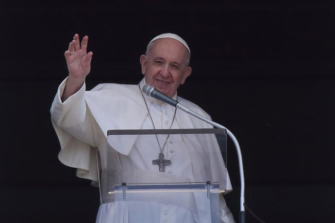 13 June 2021, Vatican, Vatican City: Pope Francis delivers the delivers Angelus Prayer form the window overlooking St. Peter's Square at the Vatican. Photo: Evandro Inetti/ZUMA Wire/dpa