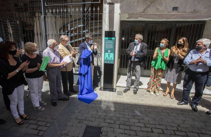 Inauguración del totem.