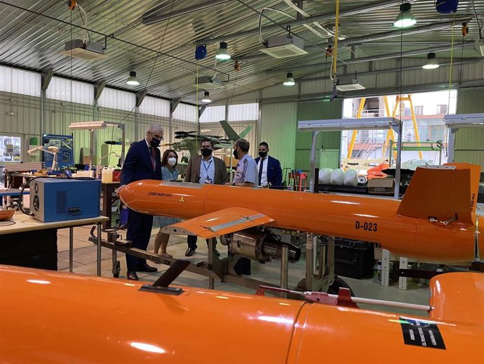 El vicepresidente económico de la Xunta se reúne con el director general del Instituto de Técnica Aeroespacial