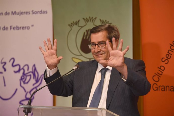 José Entrena, en el Día Nacional de las Lenguas de Signos Españolas