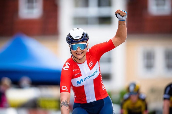 La ciclista danesa Emma Norsgaard renueva con el Movistar Team hasta el final de la temporada 2024