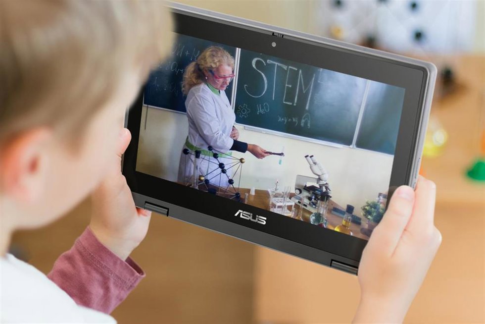 Ordenador portátil convertible diseñado para el sector educativo