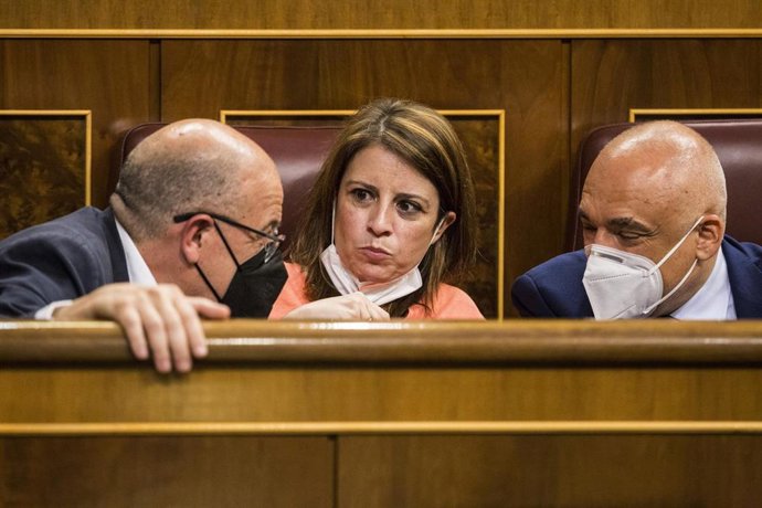 La portavoz del PSOE en el Congreso, Adriana Lastra, en el hemiciclo del Congreso