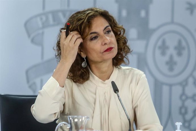 La ministra portavoz, María Jesús Montero, comparece en rueda de prensa tras la celebración del Consejo de Ministros, a 8 de junio de 2021, en el Complejo de La Moncloa, Madrid, (España).