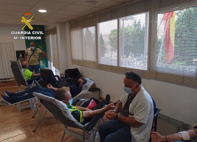 Guardia Civil colabora altruistamente en la campaña de donación de sangre en Murcia