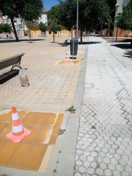 Alcorques de la plaza de la barriada Felipe II
