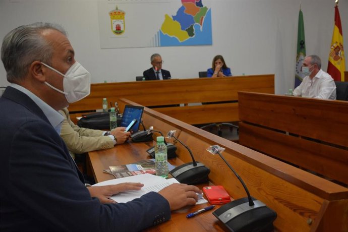 Ruiz Boix en el Consejo de Alcaldes del Campo de Gibraltar
