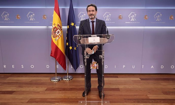 El portavoz nacional de Ciudadanos (Cs), Edmundo Bal, interviene en una rueda de prensa anterior a una Junta de Portavoces, a 15 de junio de 2021, en la Sala Constitucional del Congreso de los Diputados, a 15 de junio de 2021, en Madrid, (España).