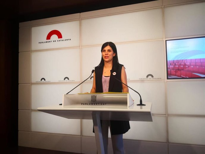 Marta Vilalta (ERC) en rueda de prensa en el Parlament.