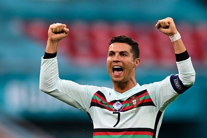 15 June 2021, Hungary, Budapest: Portugal's Cristiano Ronaldo celebrates after the final whistle of the UEFAEURO2020 Group F soccer match between Hungary and Portugal at the Puskas Arena. Photo: Robert Michael/dpa-Zentralbild/dpa