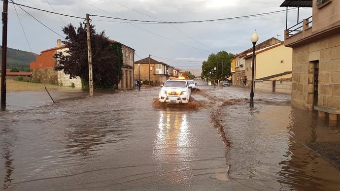 Archivo - Daños causados por lluvias y granizadas en la provincia de Ourense.