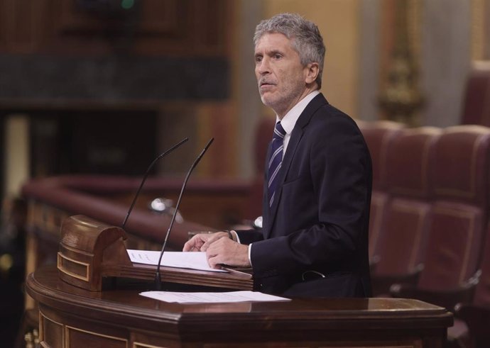 El ministro del Interior, Fernando Grande-Marlaska, interviene en una sesión plenaria del Congreso