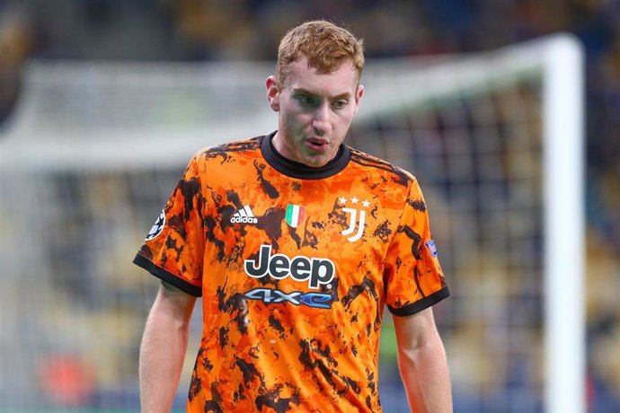 Archivo - Dejan Kulusevski jugando con la Juventus