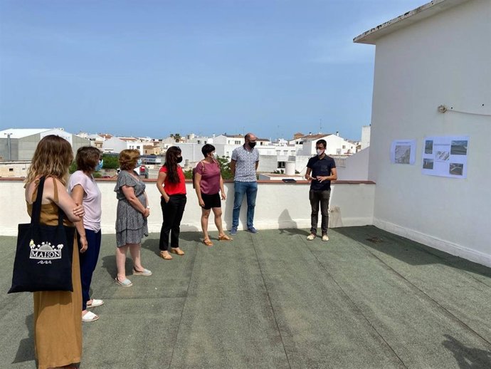 Presentación del primer autoconsumo compartido del IBE en Menorca.