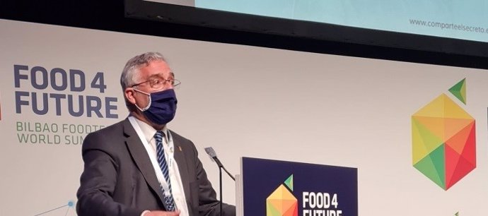 El consejero de Agricultura, Ganadería y Medio Ambiente, Joaquín Olona, en su intervención en la Food 4 Future. Expo FoodTech 2021