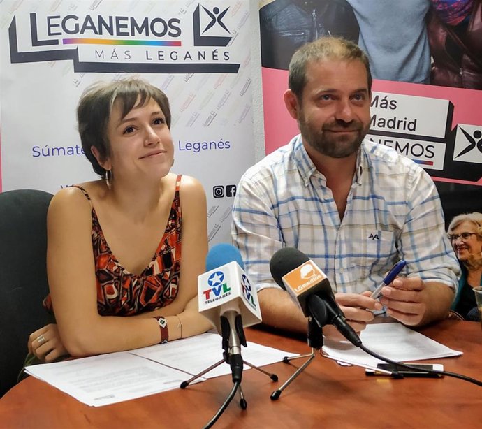 Archivo - Eva Martínez y Fran Muñoz, en comparecencia de prensa