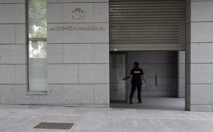 Entrada de la Audiencia Nacional el día en el que declara el inspector de la Policía Manuel Morocho en relación al caso kitchen, a 15 de junio de 2021, en Madrid (España). El juez de la Audiencia Nacional Manuel García-Castellón interroga este martes 