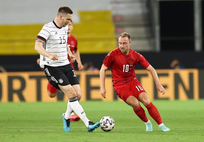 Christian Eriksen en un amistós entre Alemanya i Dinamarca previ a l'EURO 2020