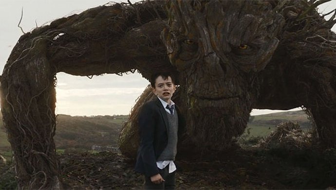 Archivo - Escena del filme 'Un monstruo viene a verme' de Juan Antonio Bayona