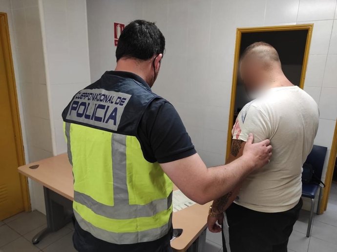 Imagen de uno de los detenidos