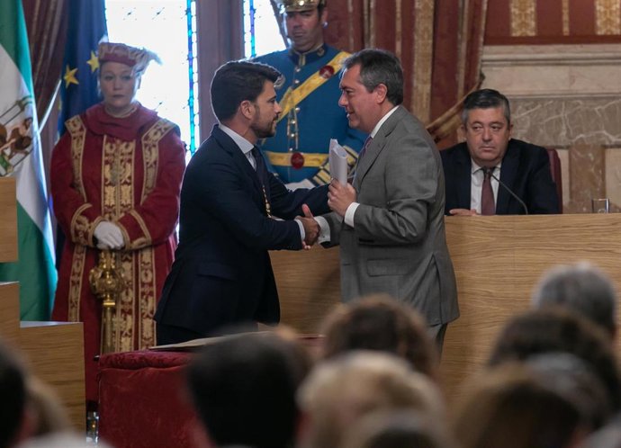 Archivo - Beltrán Pérez en el pleno de constitución del actual mandato