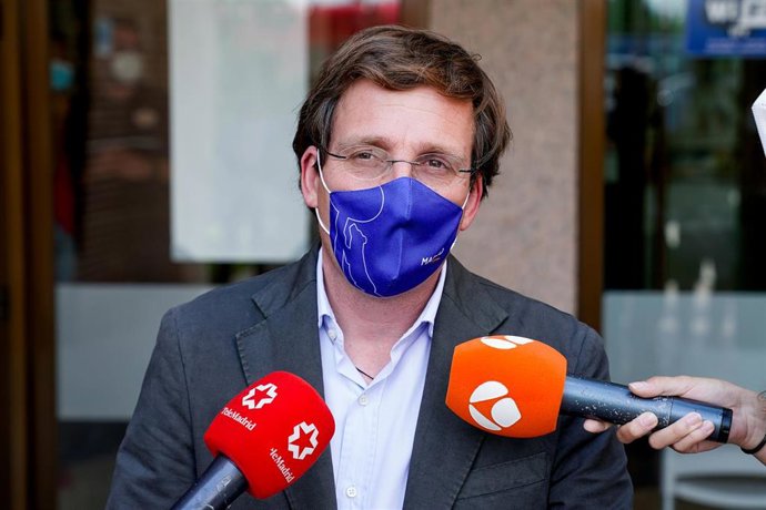El alcalde de Madrid, José Luis Martínez-Almeida, ofrece declaraciones a los medios. En Madrid, a 16 de junio de 2021, en Madrid (España).