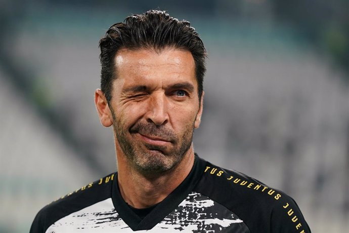 Archivo - Gianluigi Buffon of Juventus Fc during the Italian championship Serie A football match between Juventus and Hellas Verona on October 25, 2020 at Allianz stadium in Turin, Italy - Photo Morgese-Rossini / DPPI