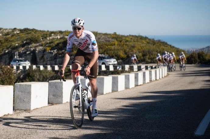 El ciclista luxemburgués Bob Jungels en un entrenamiento de 2021 con el AG2R Citron Team
