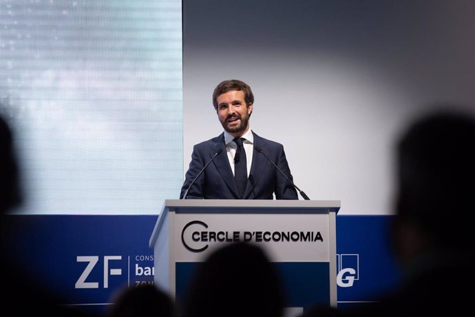 El líder del PP, Pablo Casado, interviene en la inauguración de la segunda jornada de la XXXVI Reunión del Cercle d"Economia, a 17 de junio de 2021, en Barcelona, Cataluña, (España).