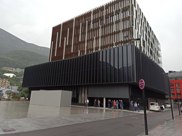 La parte posterior de la sede de la Justicia