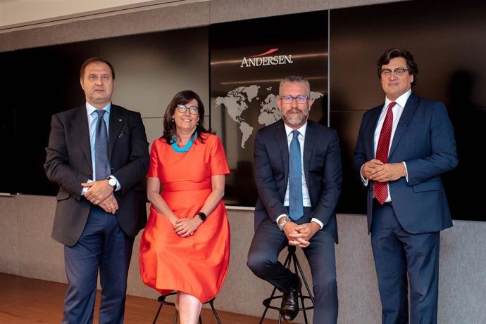 Andersen integra DA Lawyers