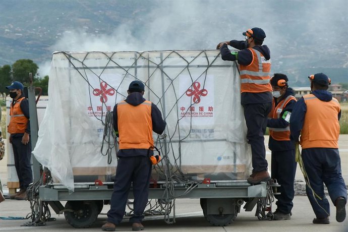 Archivo - Llegada de vacunas chinas contra la COVID-19 a Cochabamba, Bolivia
