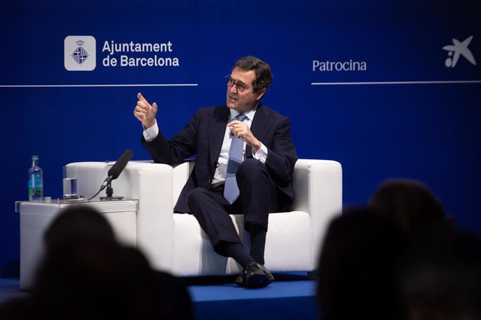 Arxiu - El president de la CEOE, Antonio Garamendi, en la XXXVI Reunió Anual del Cercle d'Economia.