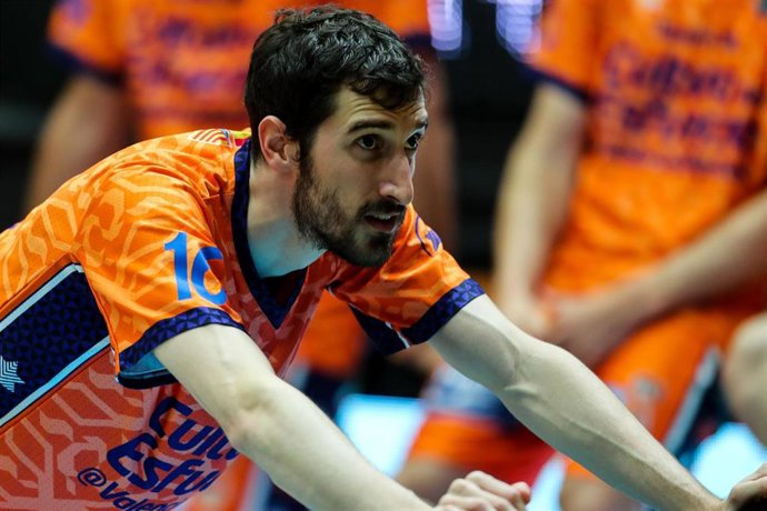 Guillem Vives con Valencia Basket