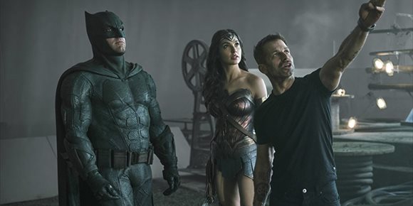 6. Zack Snyder incendia Twitter con una imagen de sexo entre Batman y Catwoman