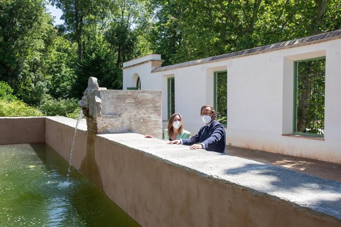 Rocío Díaz y Antonio Granados, en el Carmen de Peñapartida