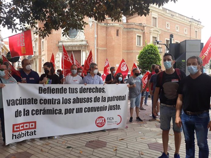Concentración de los sindicatos en María Agustina