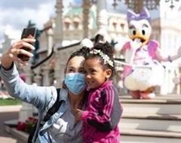 Disneyland Paris abre sus puertas con mascarillas y aforo reducido
