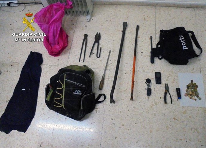 Imagen de los efectos incautados a los detenidos