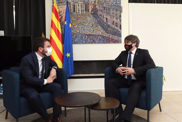 Reunión del presidente de la Generalitat, Pere Aragonès, con el expresidente Carles Puigdemont, el 18 de junio en Bélgica.