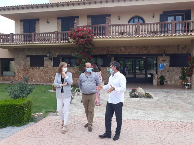 Visita al Hotel Los Nogales